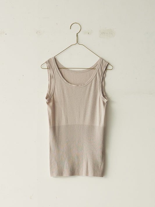beige rose